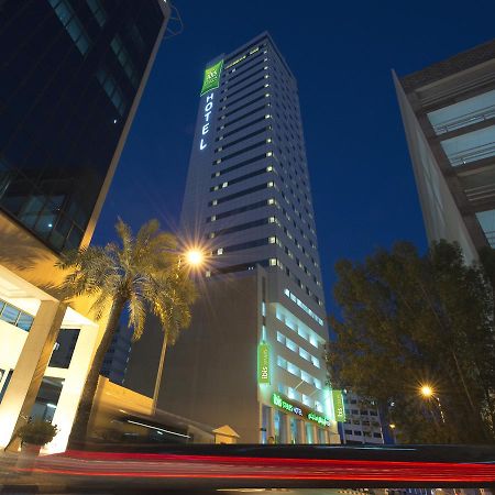 Ibis Styles Manama Diplomatic Area Hotel Екстериор снимка