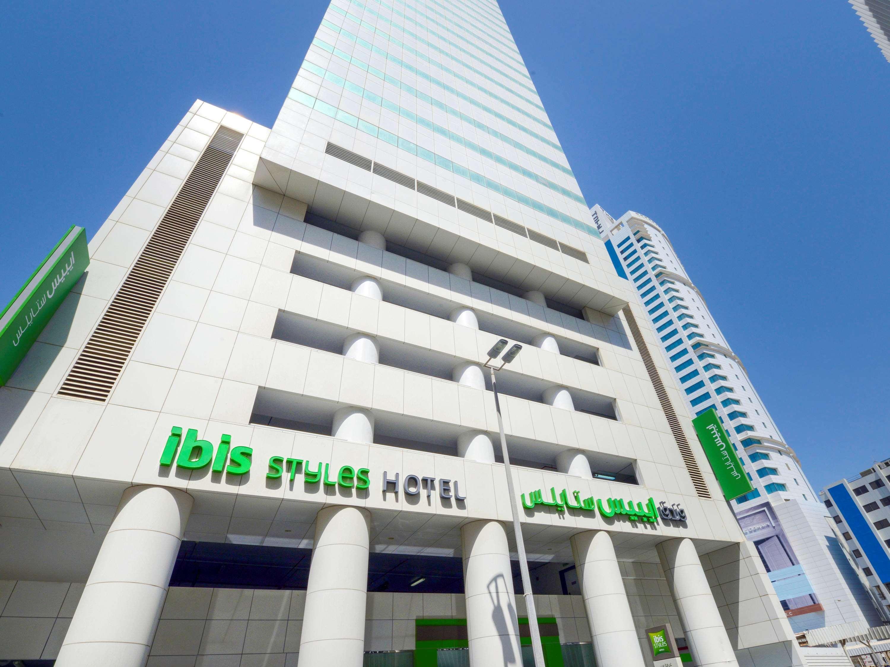 Ibis Styles Manama Diplomatic Area Hotel Екстериор снимка